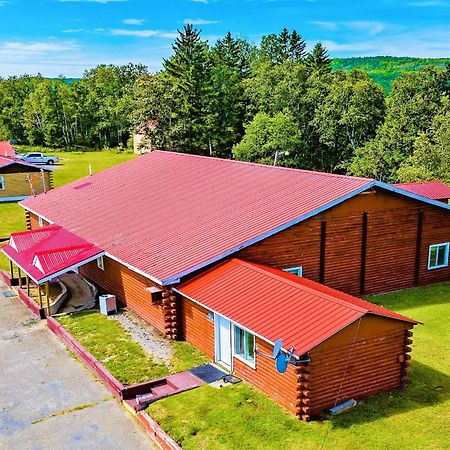 Love Hotels St John River By Oyo At Fort Kent Me Saint John Plantation Eksteriør bilde