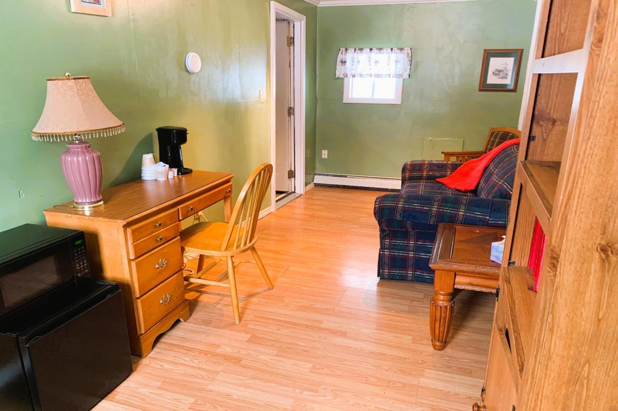 Love Hotels St John River By Oyo At Fort Kent Me Saint John Plantation Eksteriør bilde