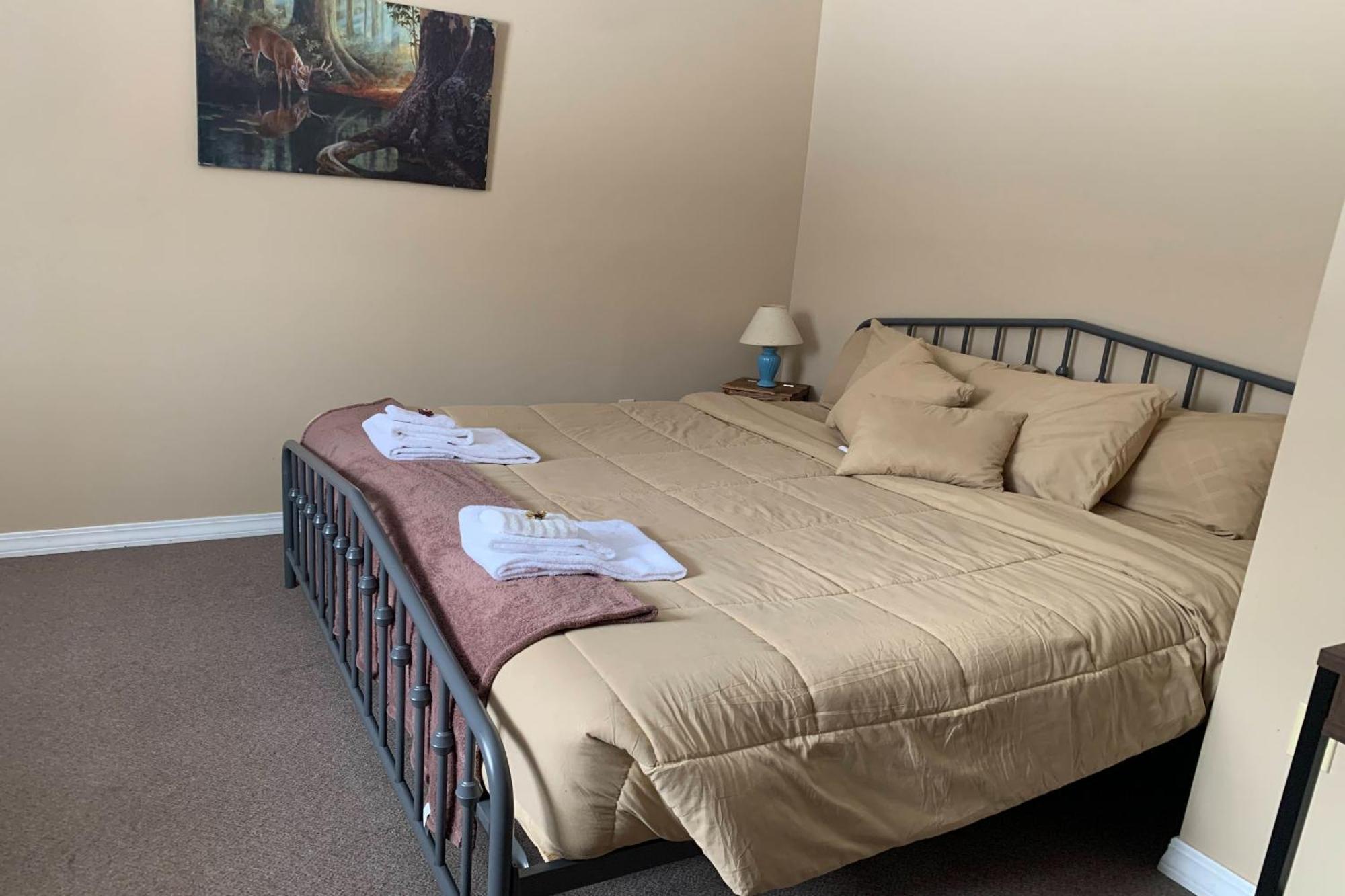 Love Hotels St John River By Oyo At Fort Kent Me Saint John Plantation Eksteriør bilde
